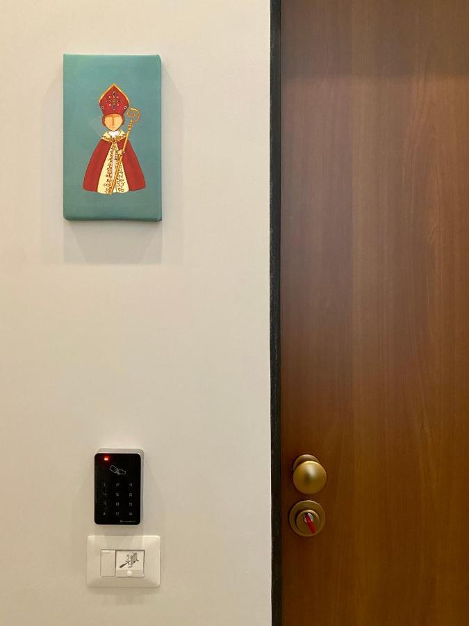 ナポリDimora Museoアパートメント エクステリア 写真